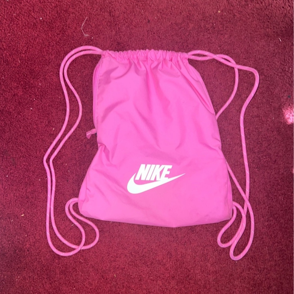 Nike string bag